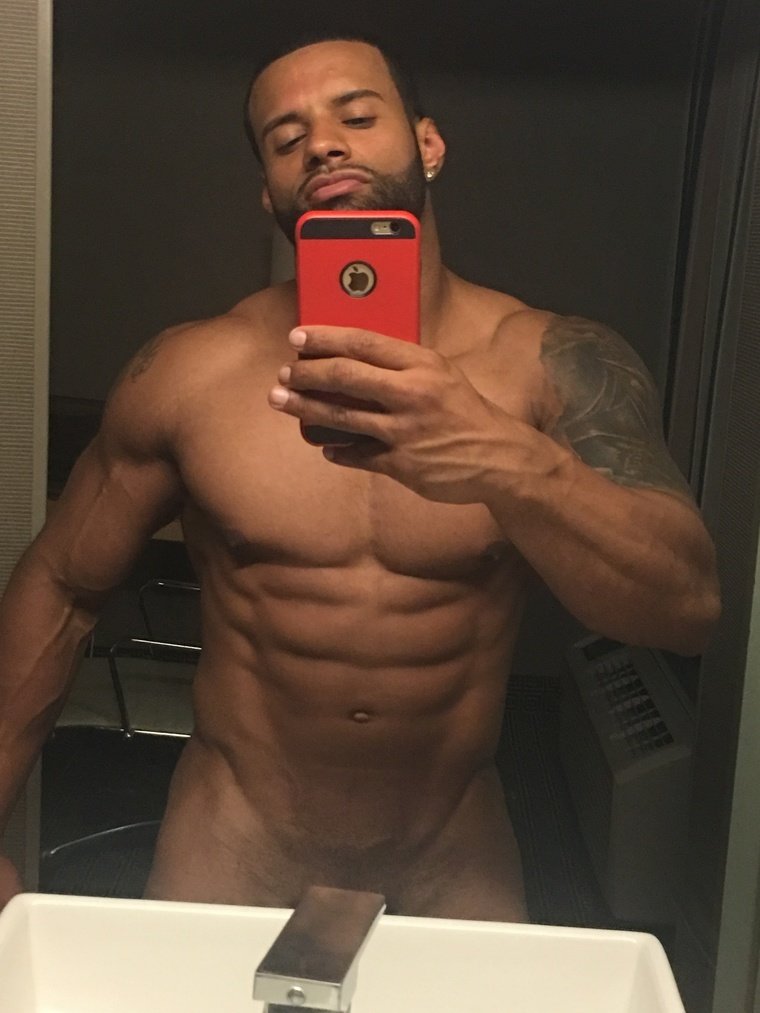 HOTT #AePDwXmo