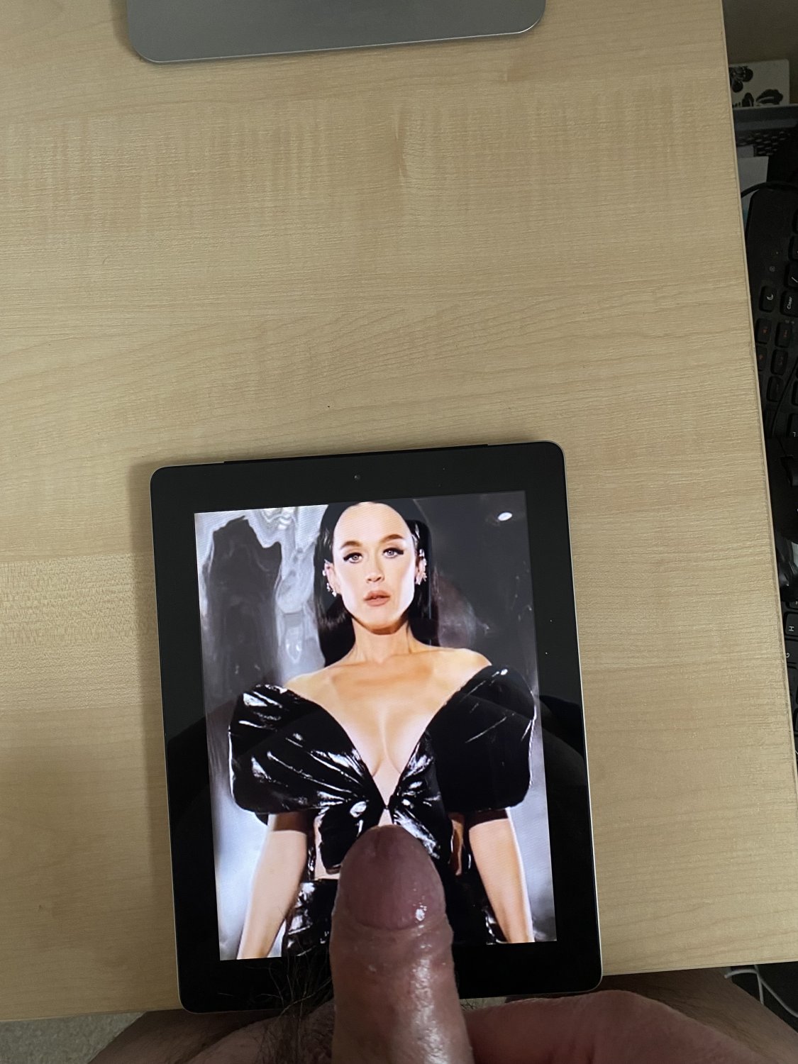 Katy Perry Cocked & Cum Tribute #pQJKkcli